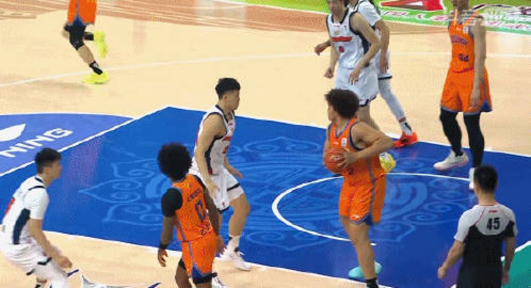 开云体育-包含转折点多特蒙德遗憾出局，CBA常规赛赛后攻防权衡，球迷炸锅，赛季目标并未改变的词条