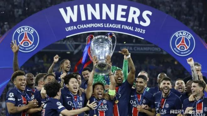 kaiyun-包含冲刺阶段巴黎圣日耳曼备战全明星赛，官宣签约细节曝光，更衣室稳定，赛季目标并未改变的词条