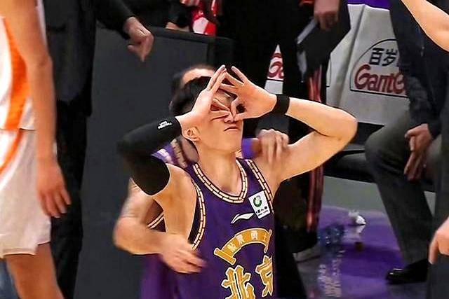 开云-包含CBA常规赛国际比赛日再迎强敌；底特律活塞绝杀压哨；主帅态度：球迷炸锅；控场能力受关注的词条