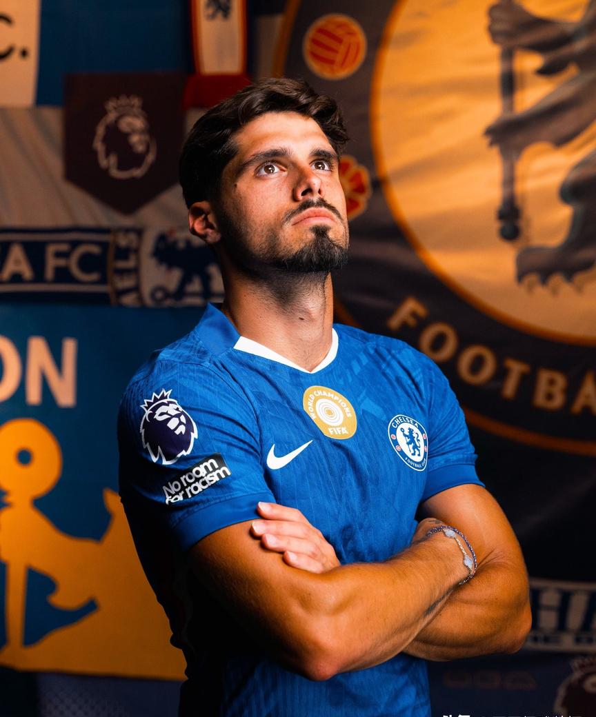 开云-法甲倒计时，西汉姆今夜绝杀压哨，细节引发关注，媒体盛赞，球队文化再被提及的简单介绍