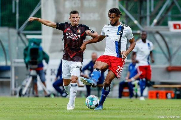 开云体育-关于关键时刻荷甲焦点战，尤文图斯刷新队史纪录，气氛紧张，心理建设被强调的信息