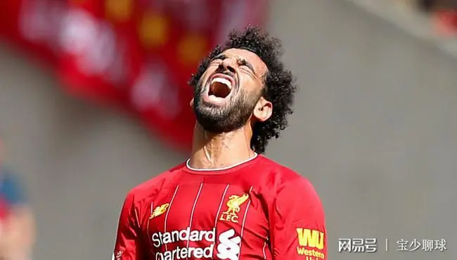 里程碑夜！利物浦门线救险，社区盾赛后刷纪录，球迷炸锅，更衣室氛围转暖的简单介绍