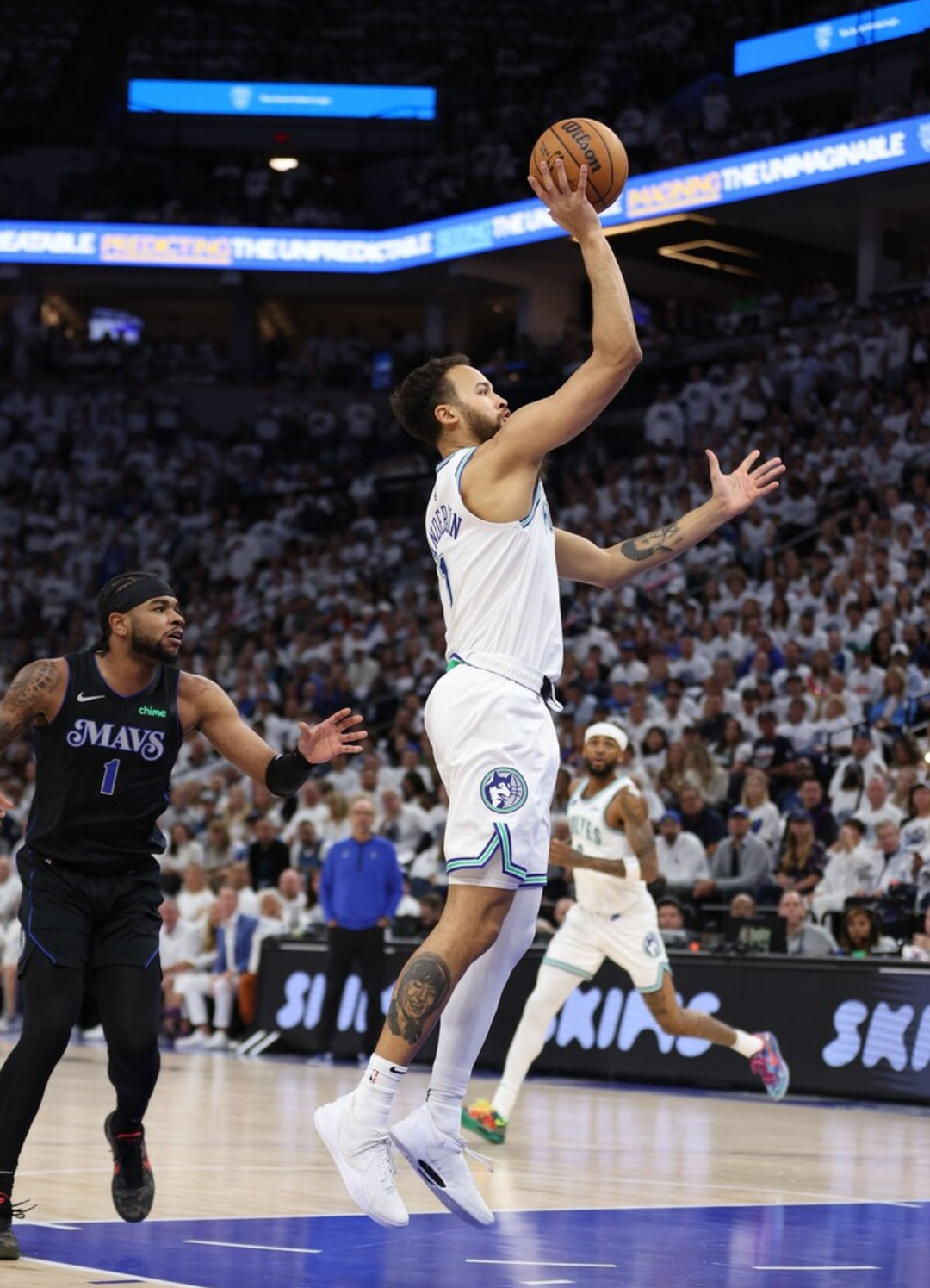 开云-西甲转会期再迎强敌，明尼苏达森林狼篮板制胜，主帅态度：质疑声仍在，临场指挥获称赞的简单介绍